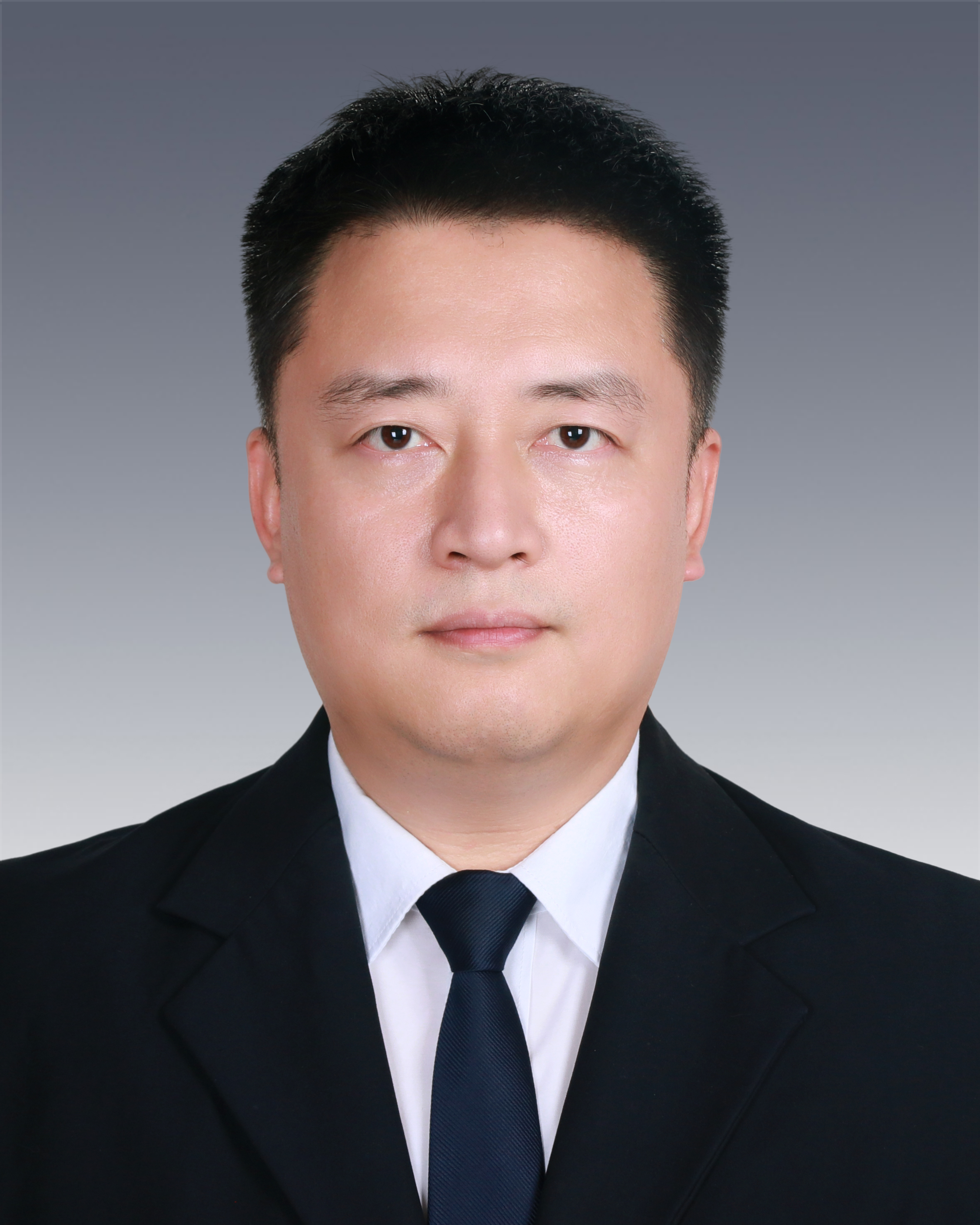 席宇飞.jpg